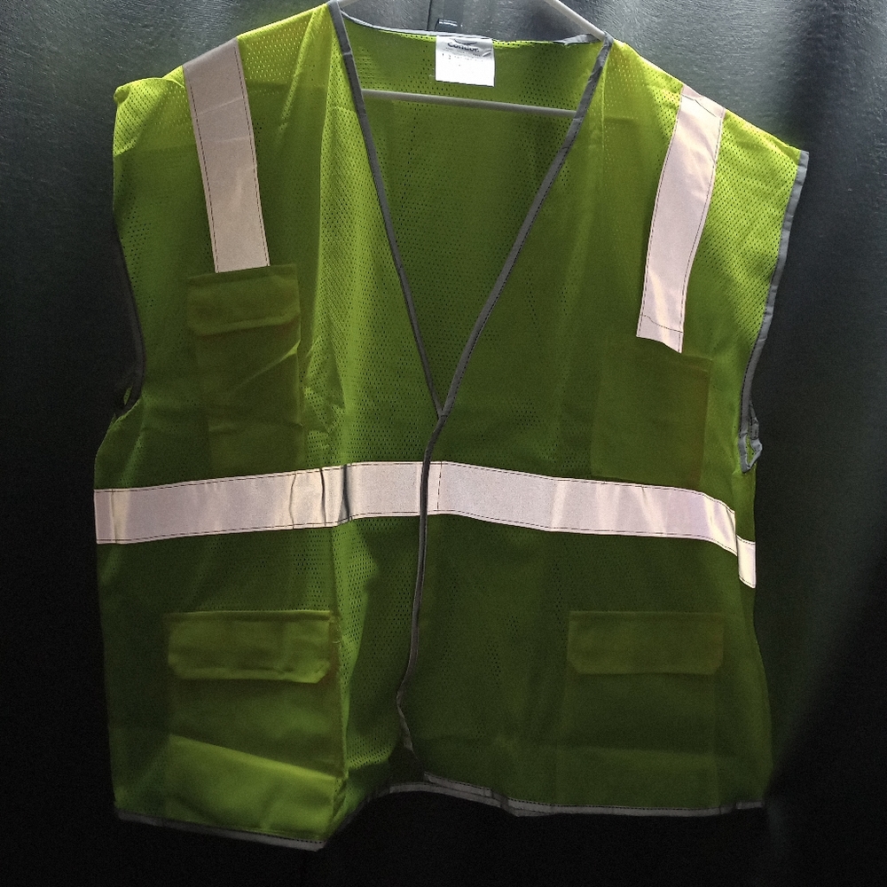 2 New 2X High Visibility Safety Vests